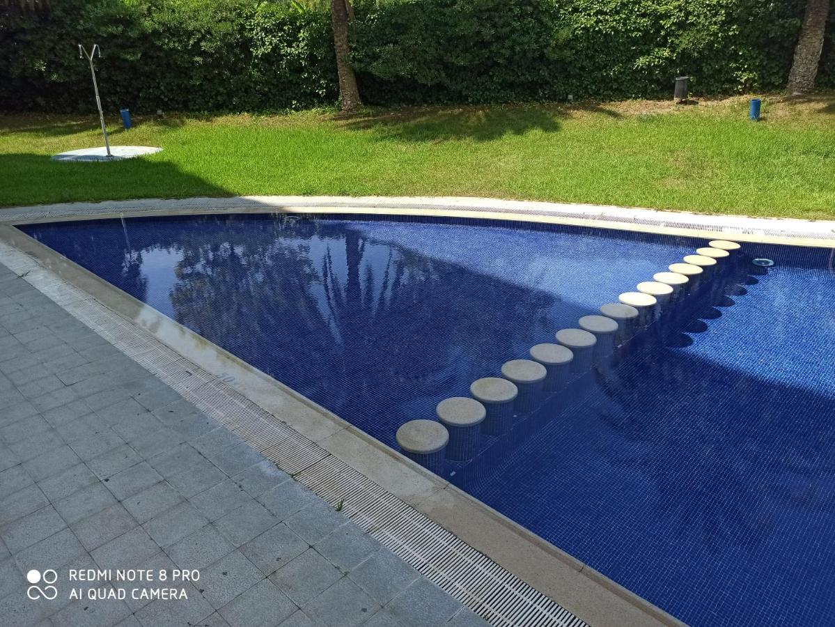 סאלו Apartaments Familiar Cerca Port Aventura מראה חיצוני תמונה