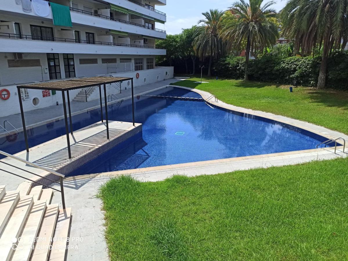 סאלו Apartaments Familiar Cerca Port Aventura מראה חיצוני תמונה